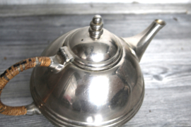 Antiek tinnen theepot, Daalderop