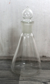 Antiek glazen erlenmeyer, laboratorium glas