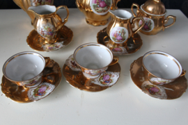 Versailles en Du-Co kunst - 22k goud verguld mokka servies