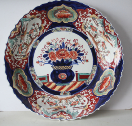 Majestueuze Imari schaal, maar liefst 52 cm in diameter - Japan - Eind 19e eeuw