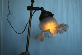 Art Nouveau tafellamp met glazen kapje