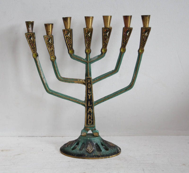 nadering troosten kloof Menorah (7 armige Joodse kandelaar) - Beschilderd Brons | Vintage, Brocante  en Divers | SpecialVintage
