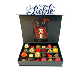 Liefdevolle luxe Chocoladeboxen – 6 maten Handgemaakte Bonbons-LOVE  MIX| Vanaf: