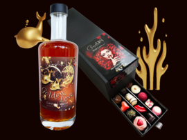 Love Drinks & Chocolate 'Golden Love': luxe ladebox met Salty Caramel Likeur & Pralines