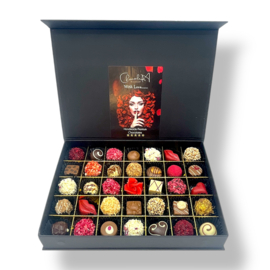 Liefdevolle luxe Chocoladebox – 35 Handgemaakte Bonbons-LOVE  MIX- Groot