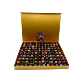 PRALINES(108)-mega groot-zwart-Luxe magneetbox-
