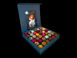 Groot - Luxe cadeaubox handgemaakte Chocoladna truffels.