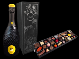 Champagne en Chocolade: Luxe Bepin de Eto Prosecco Spumante  met handgemaakte bonbons.