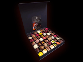 Extra groot -  Luxe MIX van ambachtelijke handgemaakte chocolade truffels, bonbons en pralines.