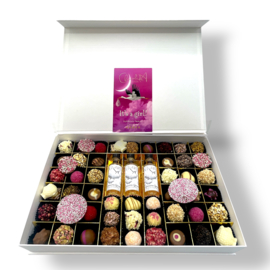 Handgemaakte Chocolade bonbons met 3 flesjes geboorte likeur voor geboorte baby - Groot