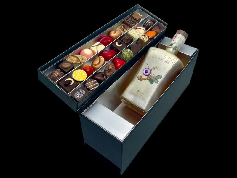 kust knal aangrenzend Luxe cadeaudoos met spirits, diamanten en truffels