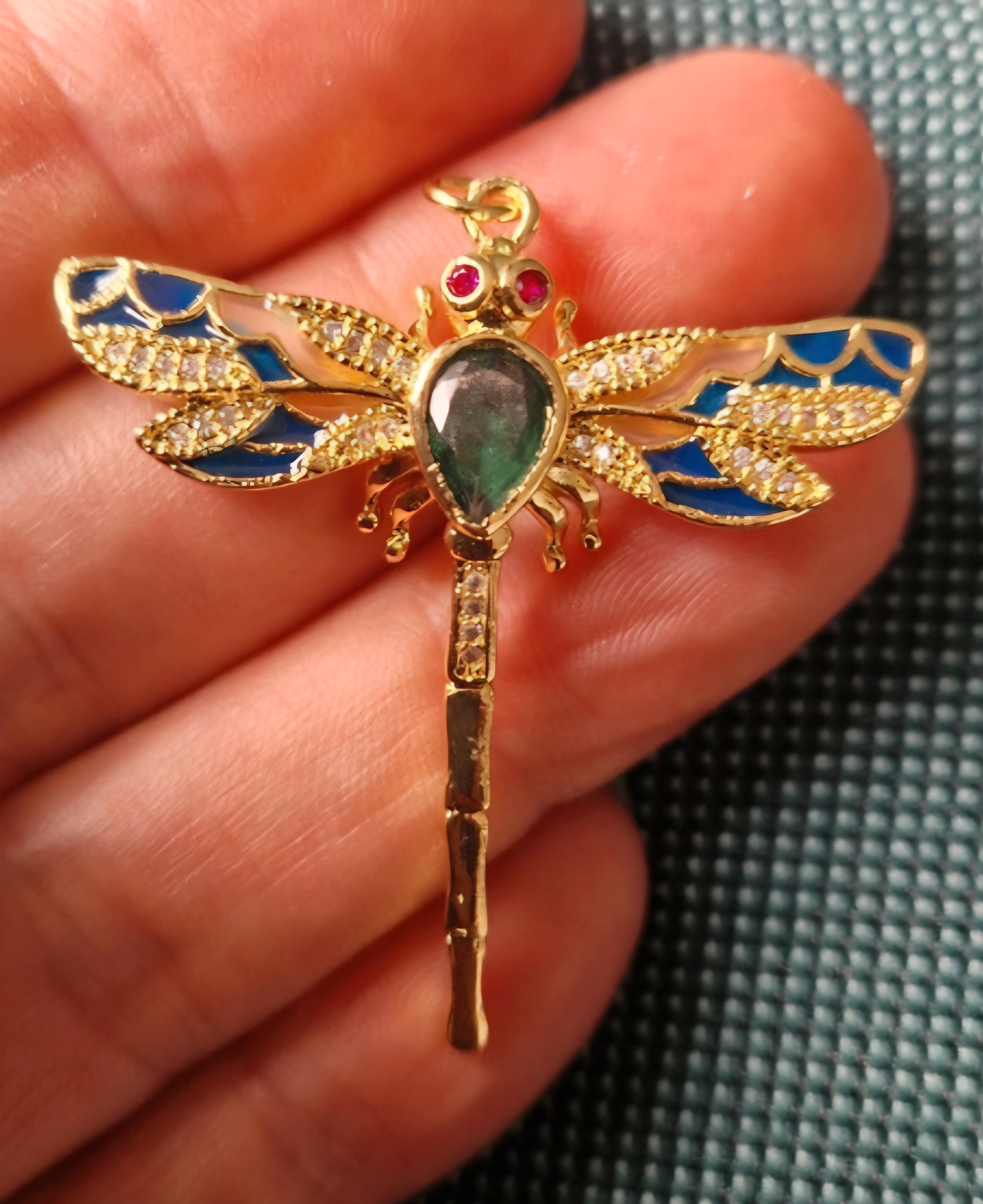 Libelke strass van brass hanger