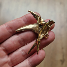 Zwaluw broche