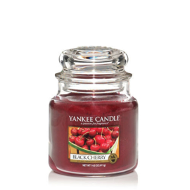 Yankee Candle - Black Cherry Medium