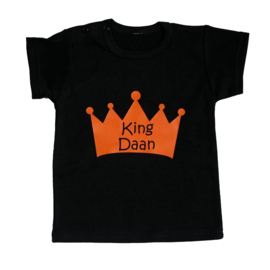 Baby - en kindershirt | Naam shirt King