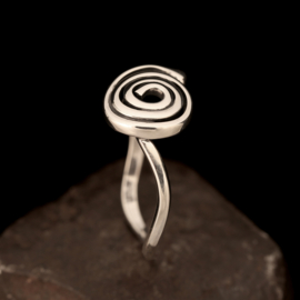 Zilveren ring 01557