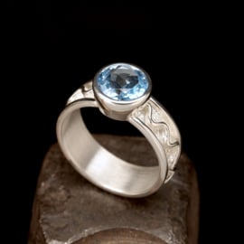 Zilveren  ring 01588