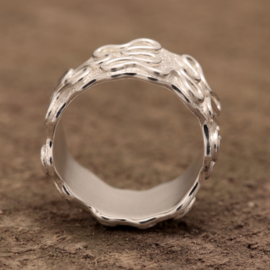 zilveren ring.   00844