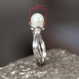 Zilveren ring parel 0659