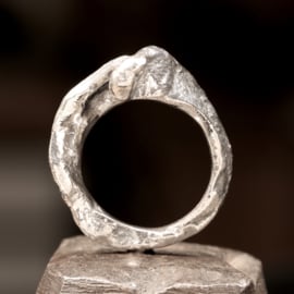 Zilveren ring   016261