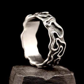 Zilveren ring  02303