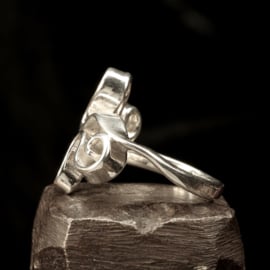 zilveren ring   024003