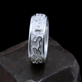 Zilveren ring  01711