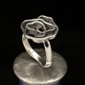 Zilveren ring   01601