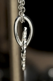 zilveren hanger    024058