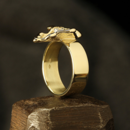 Gouden ring 1500