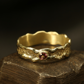 Geel gouden ring 1402