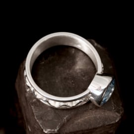 Zilveren  ring 01588