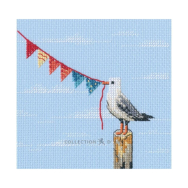 M01107 - Borduurpakket Seagull with Flags - Meeuw met Vlag - RTO
