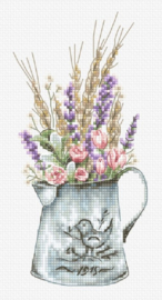 B7008 BOUQUET WITH LAVENDER - LUCA-S
