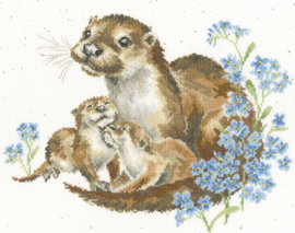 Borduurpakket - Hannah Dale - Otterly Adorable - Bothy Threads (XHD141)