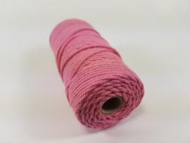 Katoen Macramé touw spoel nr 32 +/- 2mm 100grs - +/- 43mtr ROSE