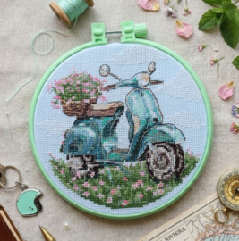 AHM-098 Borduurpakket ABRIS ART - Moped ride - Brommerrit