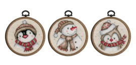 Borduurpakket Winterfiguurtjes (set van 3) met borduurringen