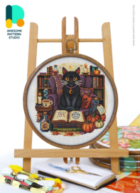 Borduurpakket Awesome Pattern Studio -  Magical Witchy Black Cat - Zwarte Heksenkat