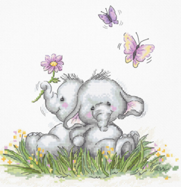 B1184 ELEPHANT COUPLE - LUCA-S