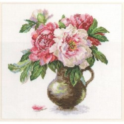 FLOWERS - BLOOMING GARDEN. PEONIES - ALISA