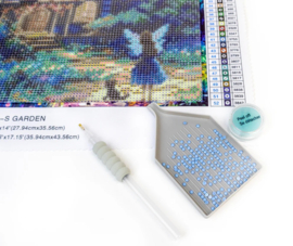 LT10 Luna’s Garden - Diamond Painting - Letistitch