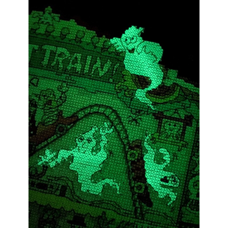 Borduurpakket Amanda Loverseed - Cut Thru' Ghost Train - Bothy Threads