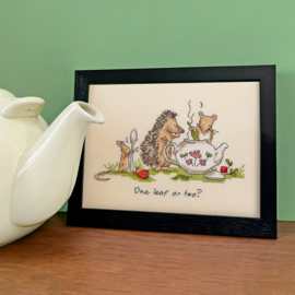 Borduurpakket Anita Jeram - One Leaf Or Two - Bothy Threads