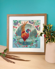 Borduurpakket Jane Sunner - Fall Feathers - Bothy Threads