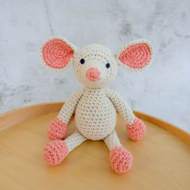 Monica Mouse - Eco Barbante - Amigurumi (complete set inclusief haaknaald)