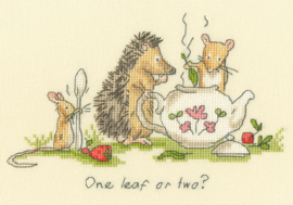 Borduurpakket Anita Jeram - One Leaf Or Two - Bothy Threads