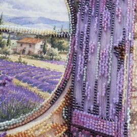 993 - KRALEN BORDUURPAKKET - Lavender Beyond the Window - Lavendel onder het Raam
