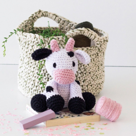 Cow KIRBY - eco barbante - Amigurumi (complete set inclusief haaknaald)