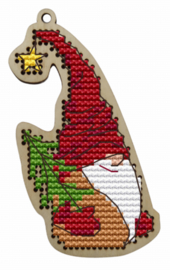 Borduurpakket op hout - Kerstboomhanger Gnome with Tree - Gnoom met Kerstboom - Kind Fox